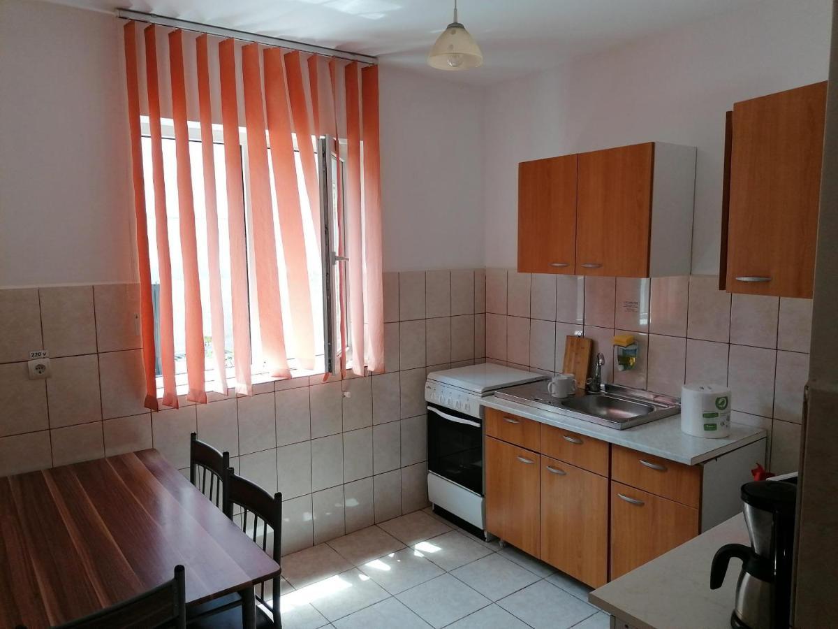 הוסטל אפורי סוד Dms Family House מראה חיצוני תמונה